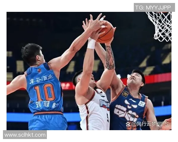 深圳篮球队灵活性引发热议球迷观点各异赛季表现成焦点