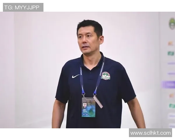 足球明星杨晨的父亲背后的故事与对儿子的影响 足球明星杨晨的父亲背后的故事与对儿子的影响