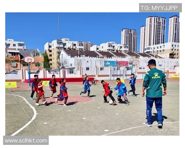 带发带的足球明星们如何在绿茵场上展现独特风采与个人魅力