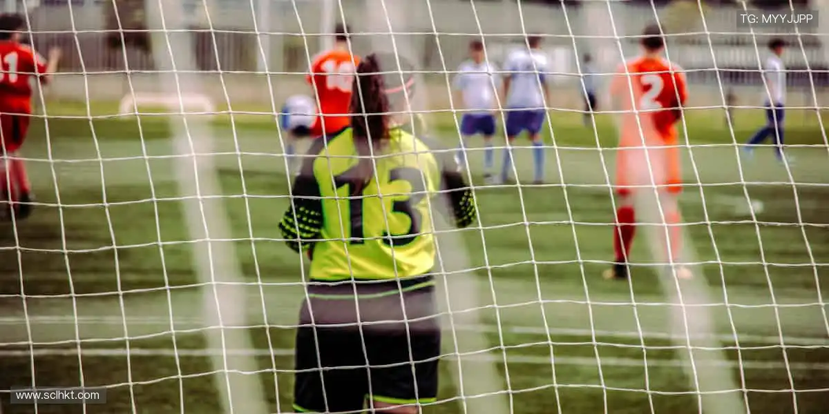 👟潮流周边，让运动与时尚完美碰撞！